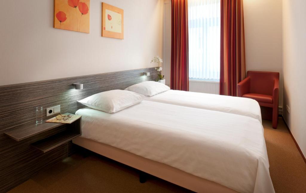 Appartementen Hotel Geuldal Epen Rum bild
